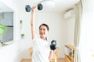 60代からでも筋肉は増やせる？今から始める筋トレのすすめ
